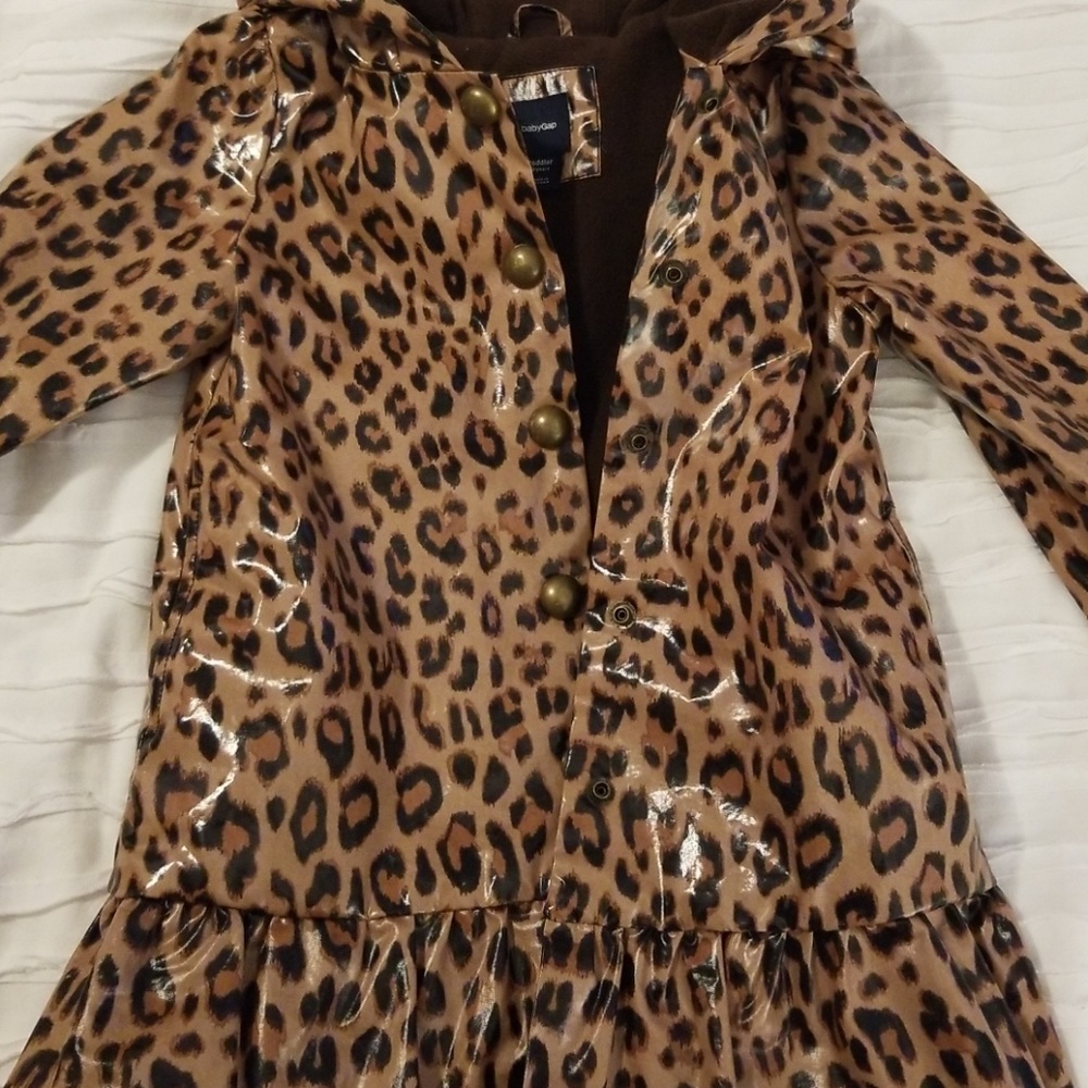 Gap Leopard Rain coat 3T - Picture 3 of 5